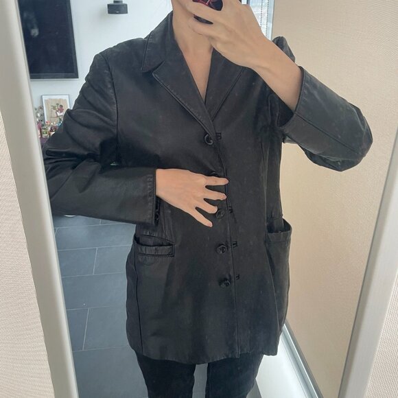 Vintage Black Leather Blazer: 90s Retro Jacket - Picture 2 of 11